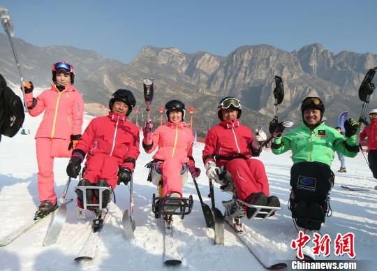 第31届冰雪欢乐节启动京津冀共推冰雪旅游