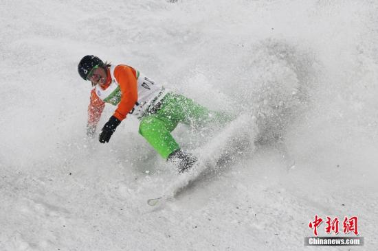 提升难度培养后备 中国自由式滑雪瞄向北京冬奥