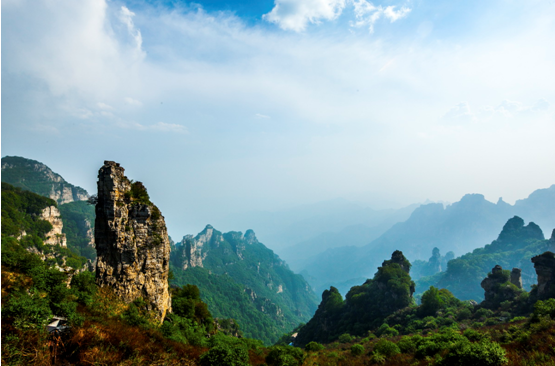 追云白石山，赏“花”暖泉镇