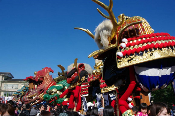 那些走过日本春夏秋冬的古老祭礼