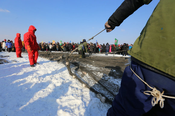 冰雪之冠·镜泊湖第五届雪域之窗嘉年华冬捕节启幕