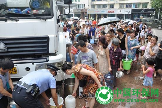 实行生态环境破坏赔偿和责任追究制度 济南污染饮用水源最高可罚款100万